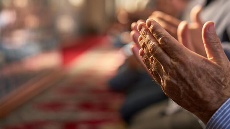 Cuma Namazı: Saatleri, Süresi ve Kılınışı
