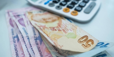 enflasyon-kemerleri-sikiyor-beyaz-yakali-ve-emekliyi-nasil-etkiliyor-DlBetLGH.jpg