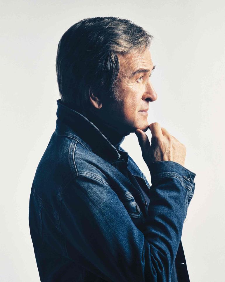 Erol Evgin ile Sıcak Bir Sohbet: Sanat, Aşk ve Hayat