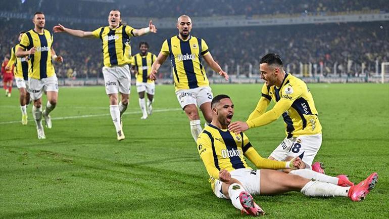 Süper Lig'de Fenerbahçe - Göztepe Maçı