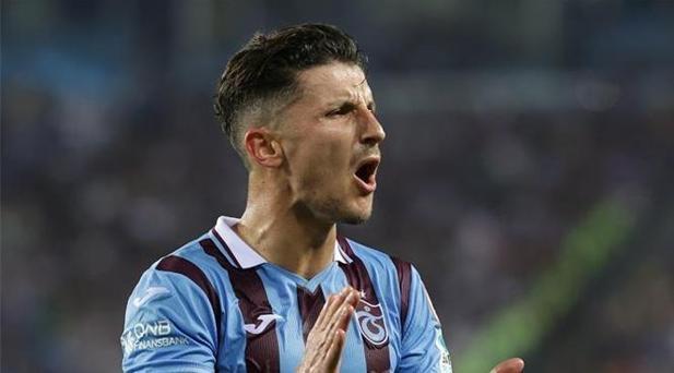 Galatasaray, Süper Lig'de Farkla Lider