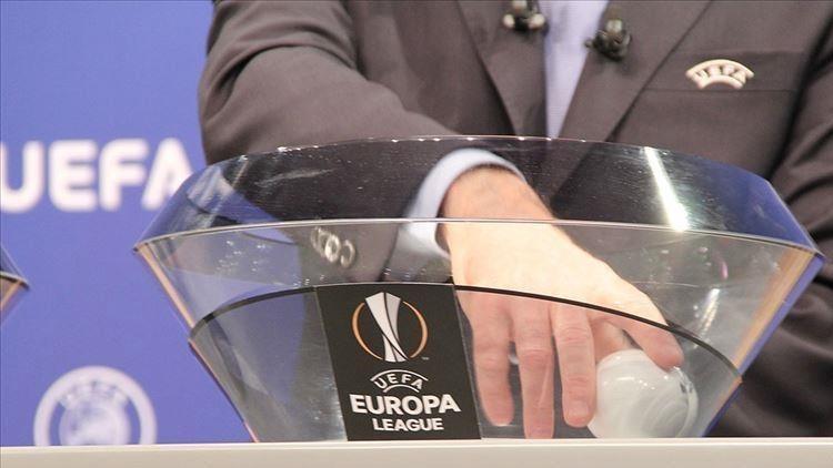 Galatasaray ve Fenerbahçe'nin UEFA Kadro Bildirim Tarihleri