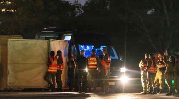 09:00 - BAE, Lübnan'daki Büyükelçiliğini Yeniden Açtı