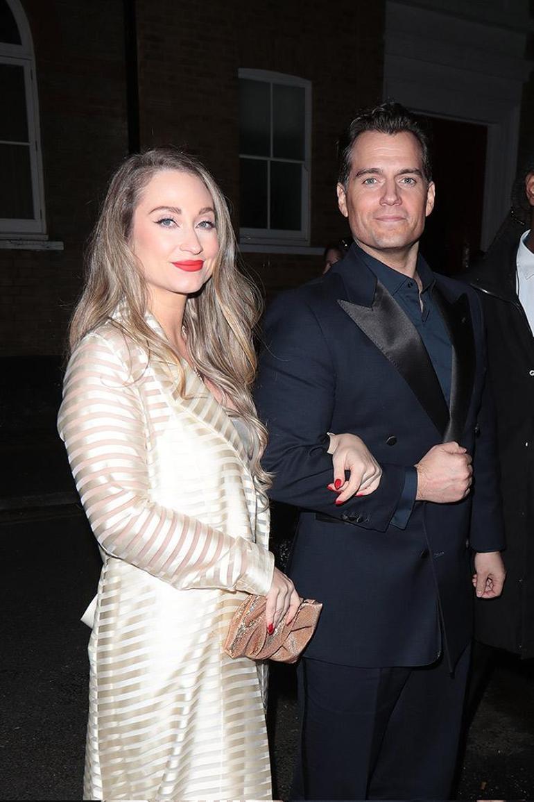 Henry Cavill ve Natalie Viscuso'nun Bebek Sevinci