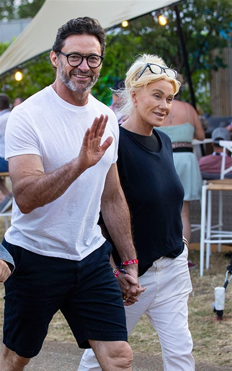 Hugh Jackman ve Sutton Foster'ın Aşkı Derinleşiyor