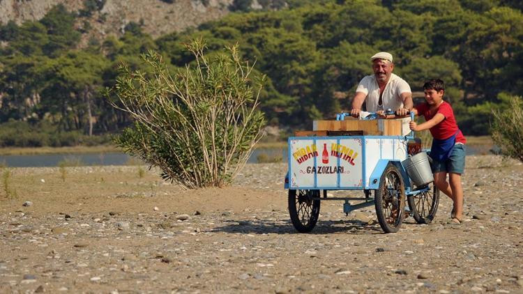 İftarlık Gazoz'un Konusu