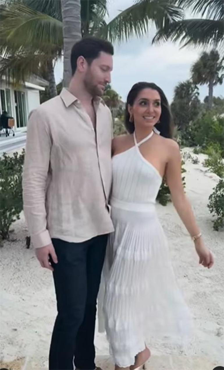 İman Pehlevi ve Bradley Sherman'ın Nişan Hikayesi