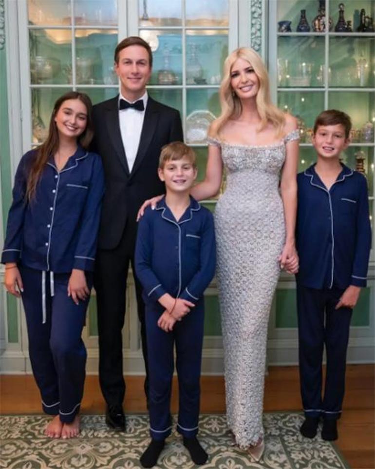 Ivanka Trump'ın Dikkat Çeken Şıklığı: Etkinliklerdeki Zarif Kıyafet Seçimleri