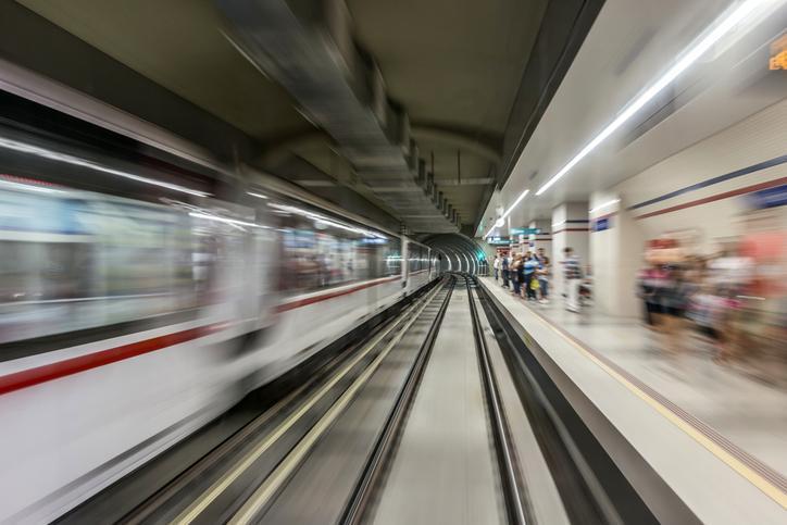 İzmir ESHOT Grevi: Ulaşımda Yaşanan Aksaklıklar ve Gelişmeler