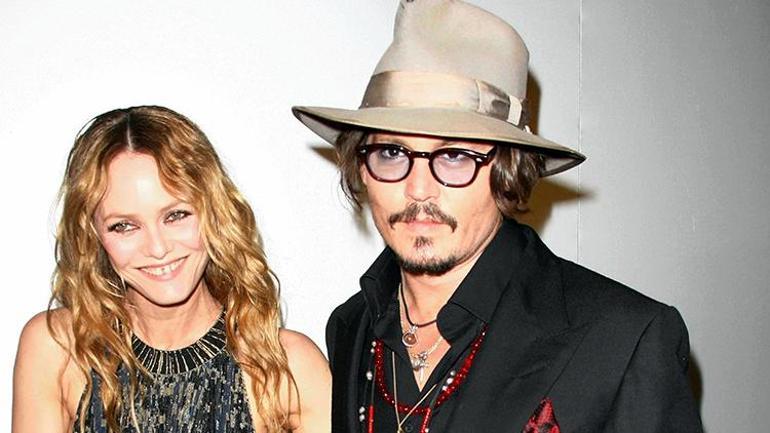 Jack Depp: Ünlü Ebeveynlerinin Gölgesinde Kendi Yolunu Çizen Genç