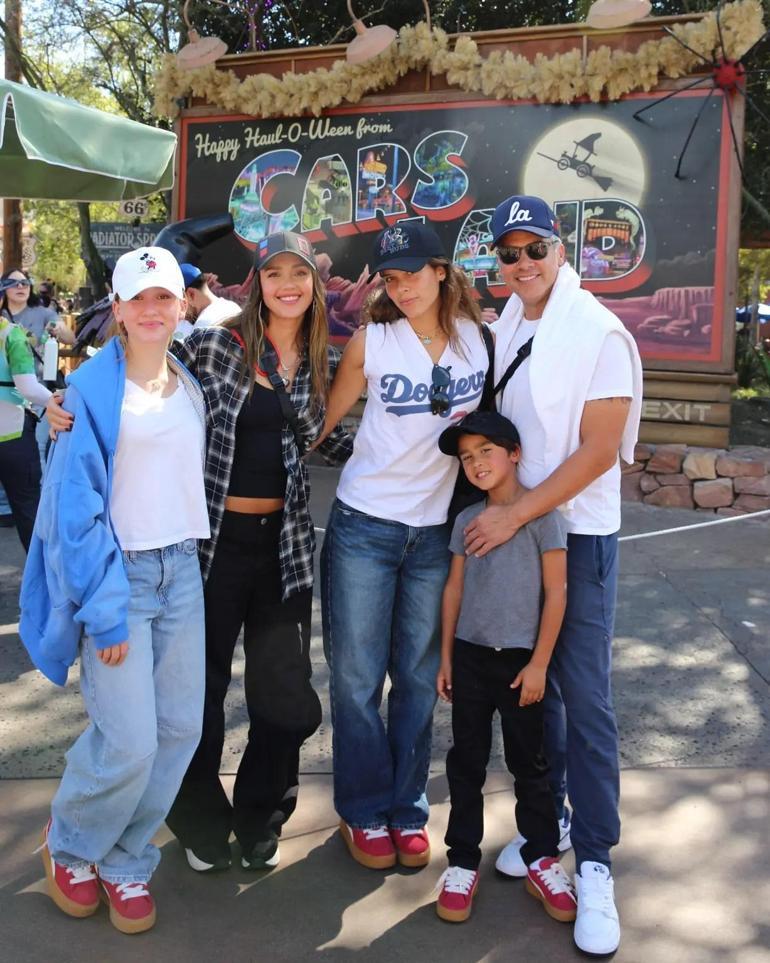 Jessica Alba ve Cash Warren'ın Ayrılığı: Evliliklerinin Sonuna Gelindi