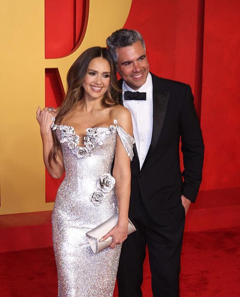 Jessica Alba ve Cash Warren'ın Ayrılığı: Evliliklerinin Sonuna Gelindi