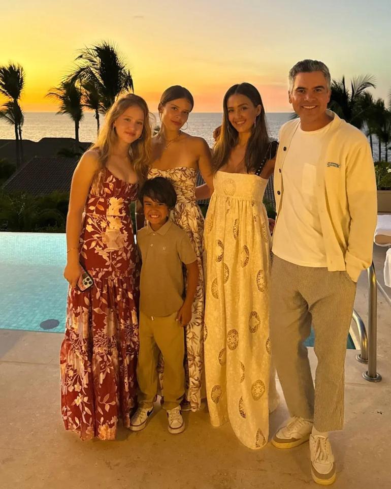 Jessica Alba ve Cash Warren'ın Ayrılığı: Evliliklerinin Sonuna Gelindi