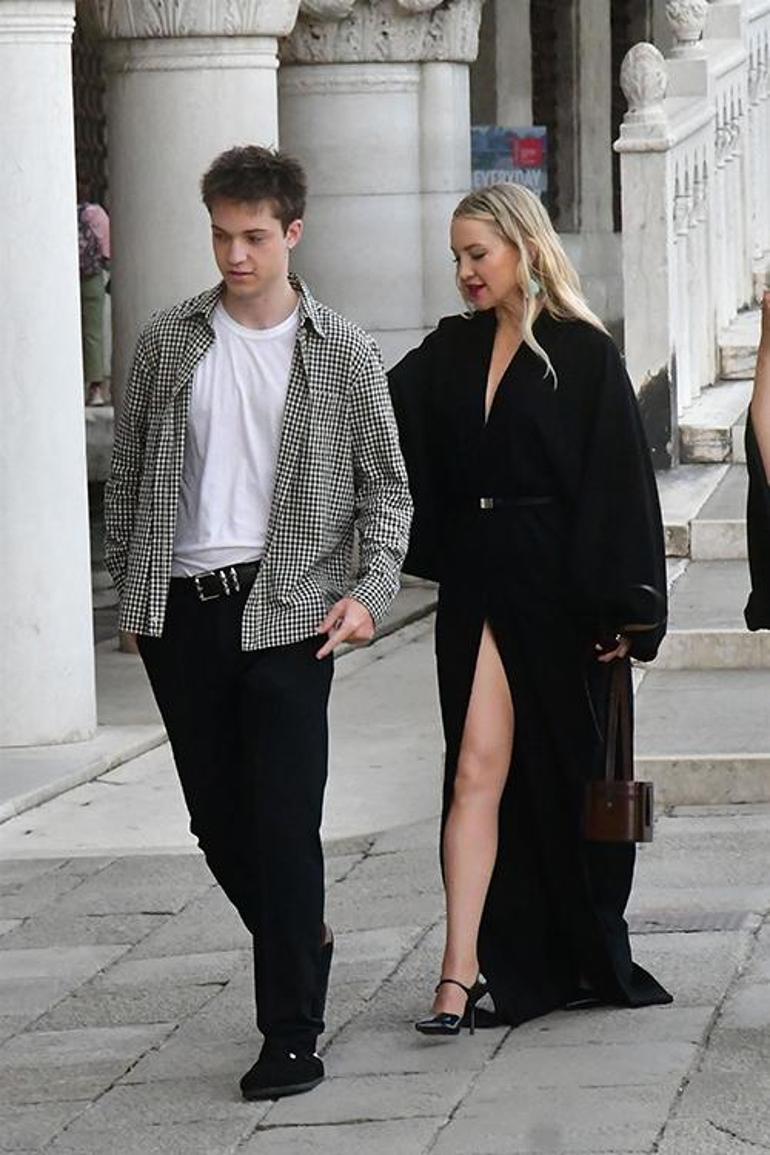 Kate Hudson'ın Genç Yaşta Anne Olma Deneyimi ve Aile İlişkileri