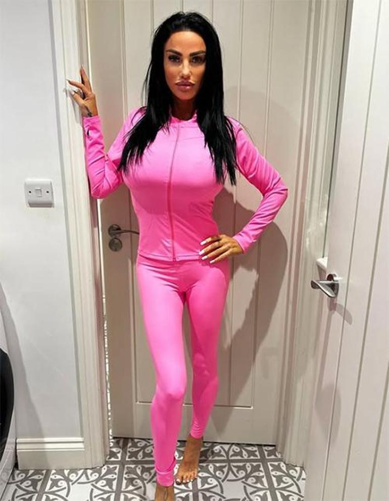 Katie Price'ın Estetik Bağımlılığı ve Sağlık Sorunları