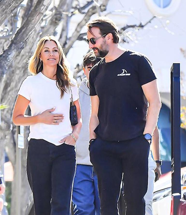 Kevin Costner ve Christine Baumgartner'ın Olaylı Boşanması ve Yeni Nişan