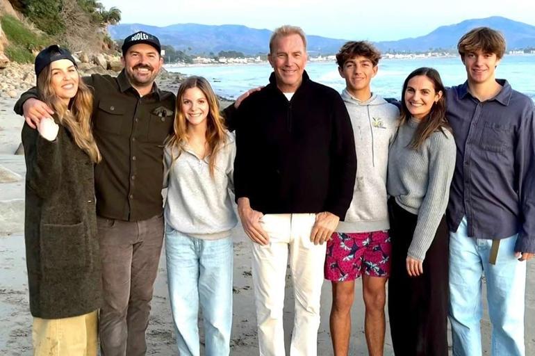 Kevin Costner'ın 70. Doğum Günü ve Aşk Hayatındaki Değişim