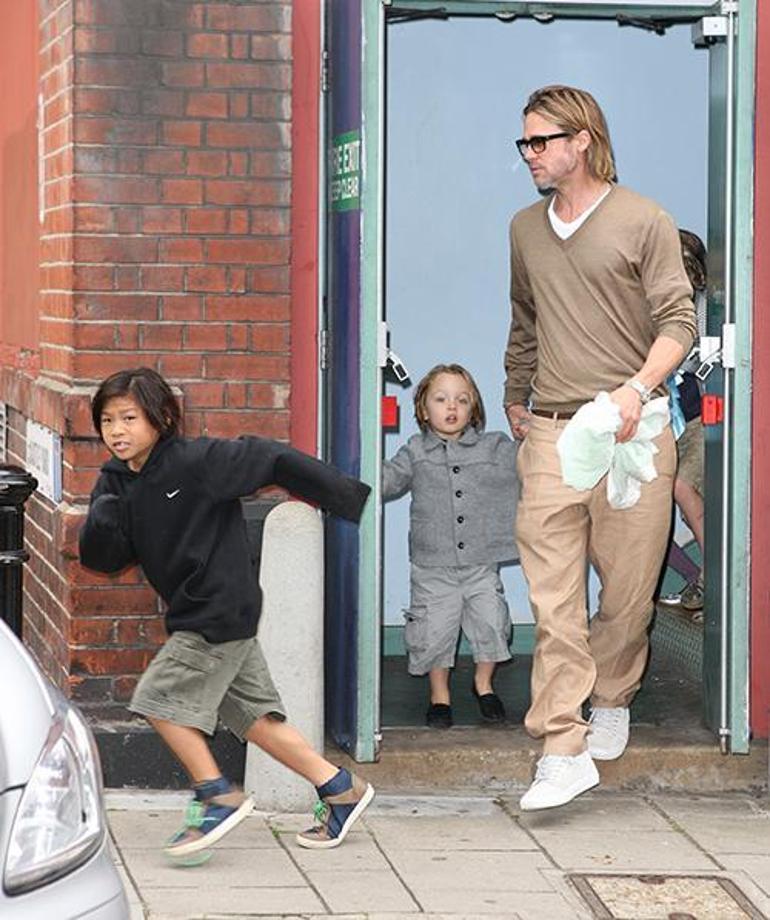 Knox Leon: Angelina Jolie'nin Yıldızı Parlayan Oğlu