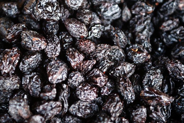 2. Enerji Verici Bir Atıştırmalık için Çikolatalı Portakal Lokmaları