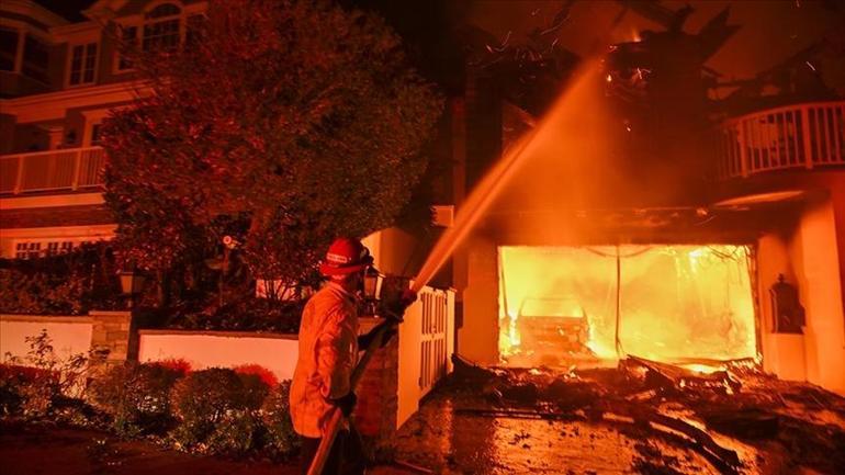 Los Angeles Orman Yangınları: Sebepler ve İklim Krizi Üzerine Etkileri