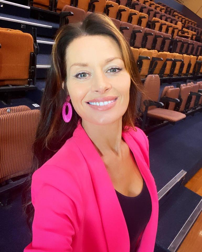 Madeleine West, Yedinci Çocuğunu Bekliyor