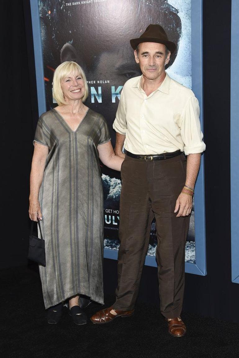 Mark Rylance'ın Eşi Claire Van Kampen Hayatını Kaybetti