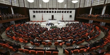 milletvekili-maasi-ne-kadar-2025-yili-milletvekili-maaslari-asik-r-oldu-EQmarka1.jpg