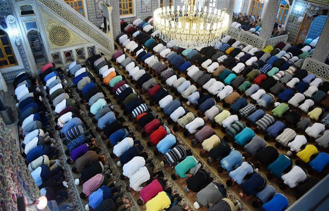 Miraç Kandili Namazı Saatleri ve Kılınışı
