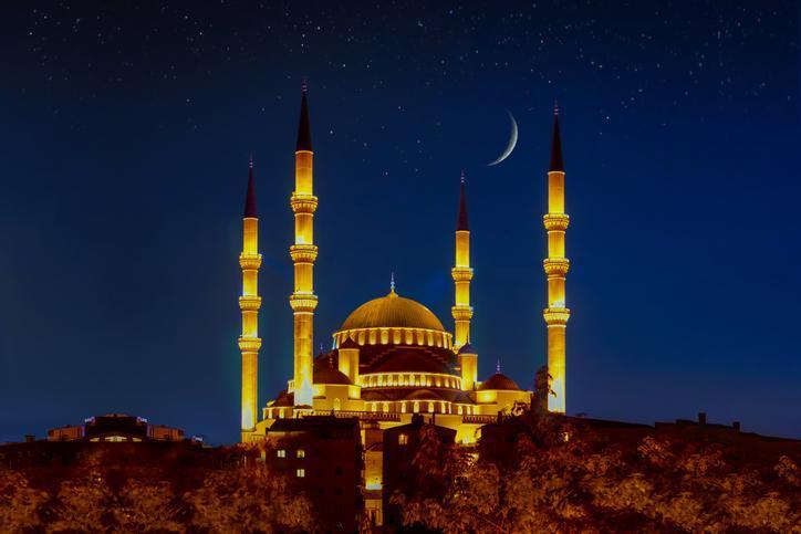 Miraç Kandili'nde Oruç Tutulur mu?