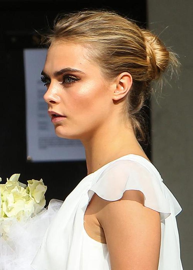 Poppy Delevingne'nin Anneliğe Giden Yolculuğu