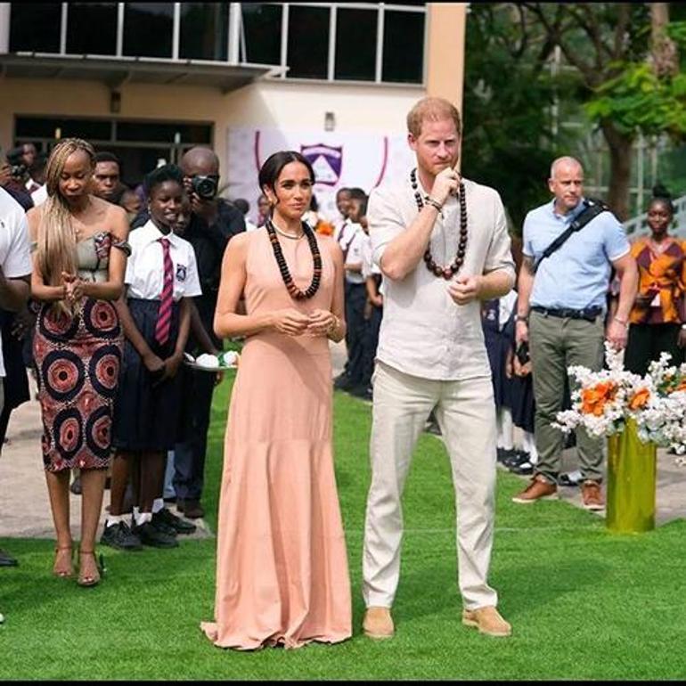 Prens Harry ve Meghan Markle: Kraliyet Ailesindeki İkincil Rolü