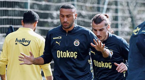 Süper Lig'de Transfer Gelişmeleri: Takımlar Harekete Geçti