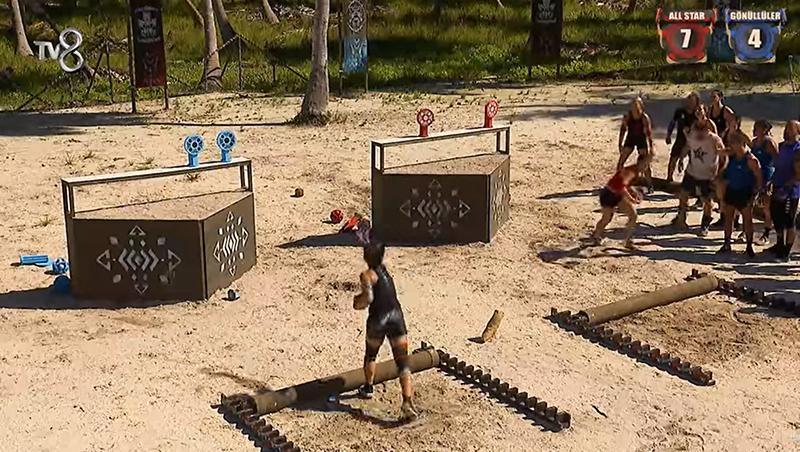 Survivor All Star 2025: 2. Eleme Adayı Batuhan, Dokunulmazlık Oyununu Mavi Takım Kazandı