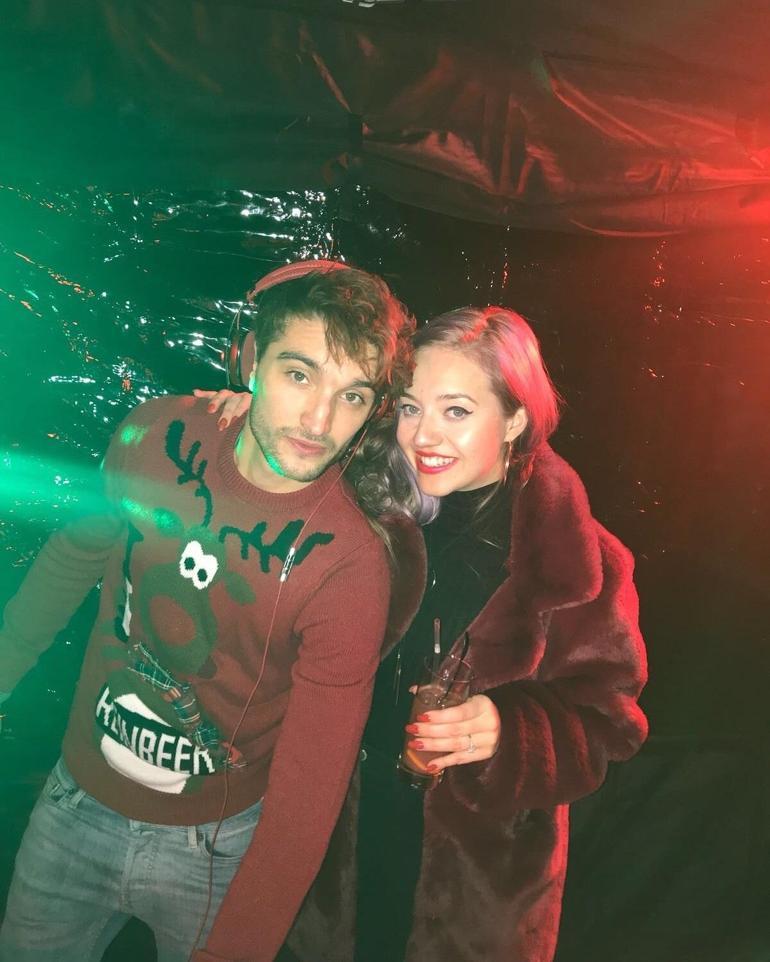 Tom Parker ve Kelsey Parker: Aşk, Kaybetme ve Yeniden Başlama Hikayesi