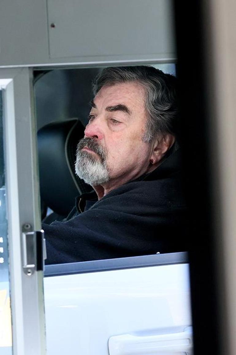 Tom Selleck'in Emeklilik Dönemi: Yeni Bir Başlangıç mı, Zorunlu Veda mı?