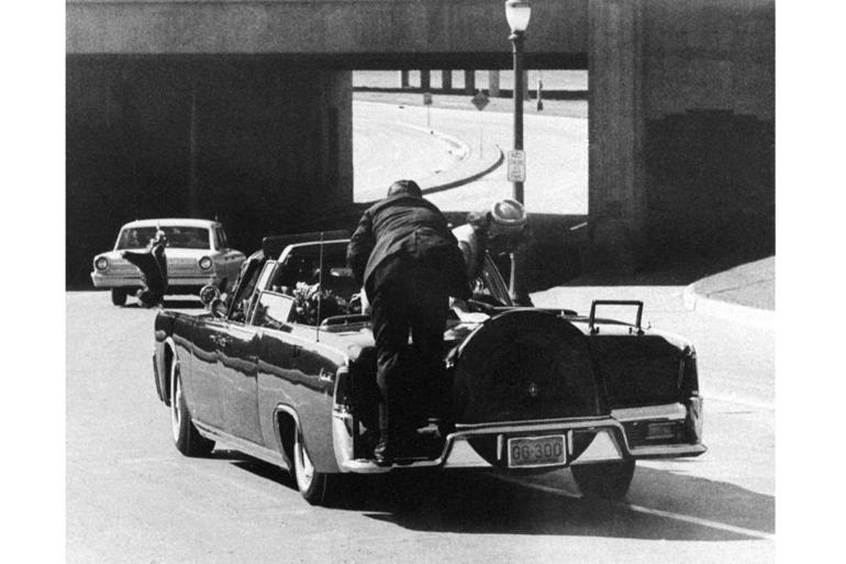 Trump'tan Kennedy Suikastı Belgeleri Açıklama Kararı