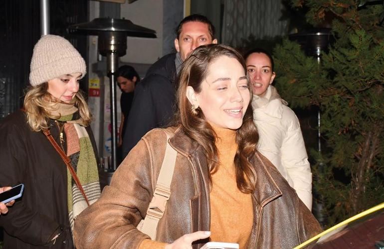 Özge Özacar'dan Tepki