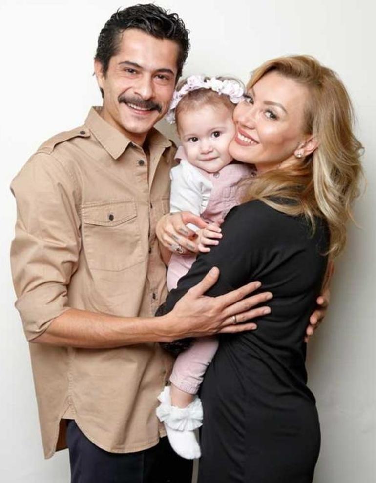 ÜNLÜ OYUNCU BOŞANDIĞI EŞİYLE BARISMIŞTI... MUTLULUK KISA SÜRDÜ!