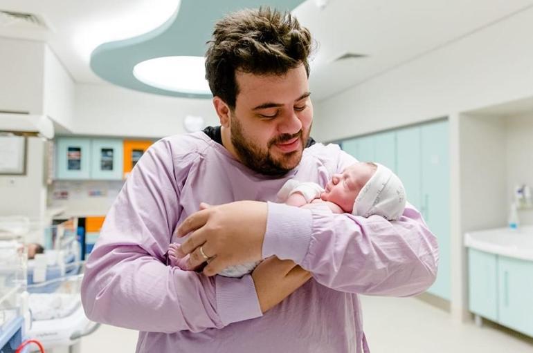 Ünlülerin Bebek Sevinçleri ve Aile Paylaşımları