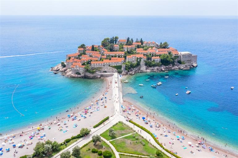 Vizesiz Gidilebilecek Ülkeler ve Seyahat İpuçları (2025)