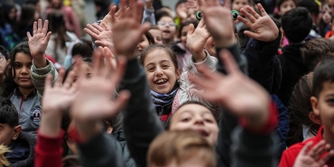 yariyil-bitti-ders-zili-caldi-bundan-sonraki-birinci-tatil-ne-vakit-Vdl7USyZ.jpg