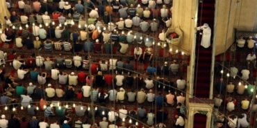 zuhr-i-hir-namazi-nedir-zuhr-i-hir-kac-rekattir-nasil-kilinir-zpgJPhfe.jpeg